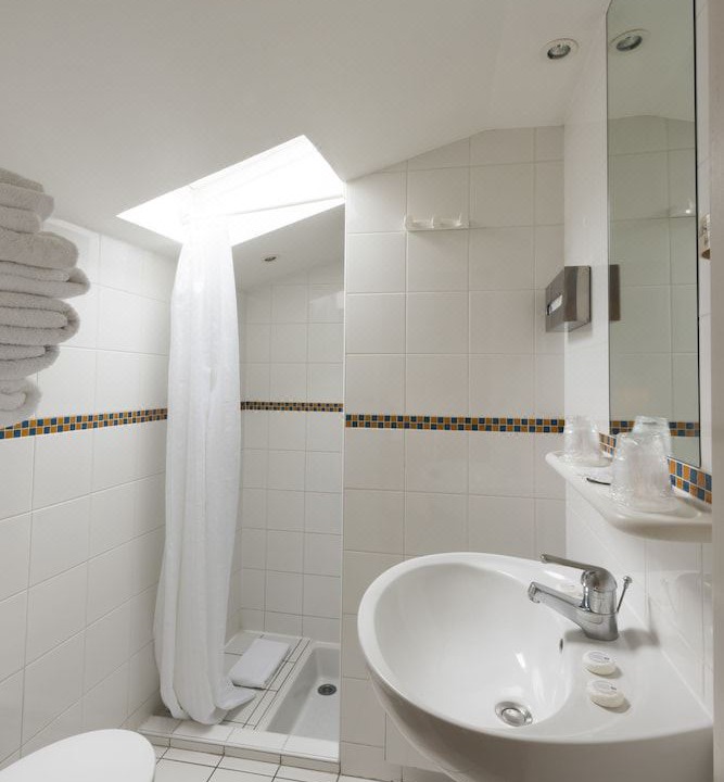 Photo of Bathroom in Saint-Emilion