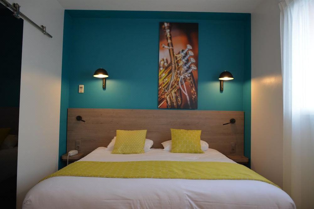Photo of Bedroom in Saint-Herblain