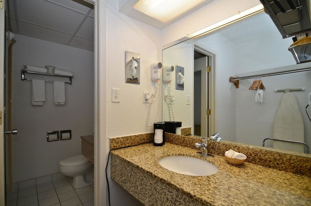 Photo of Bathroom in Ankeny