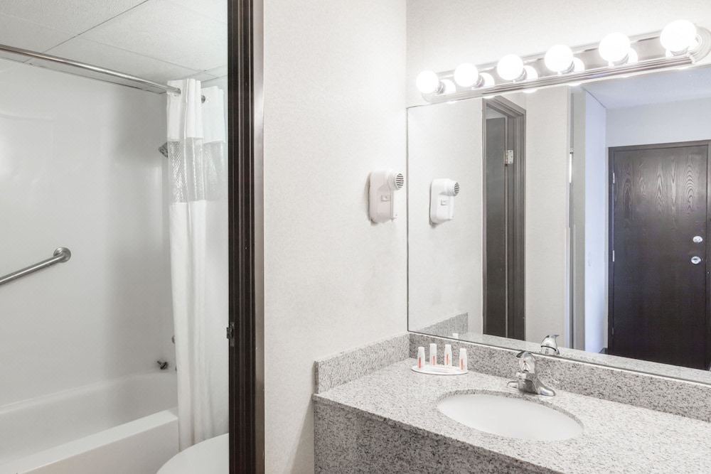 Photo of Bathroom in Albany