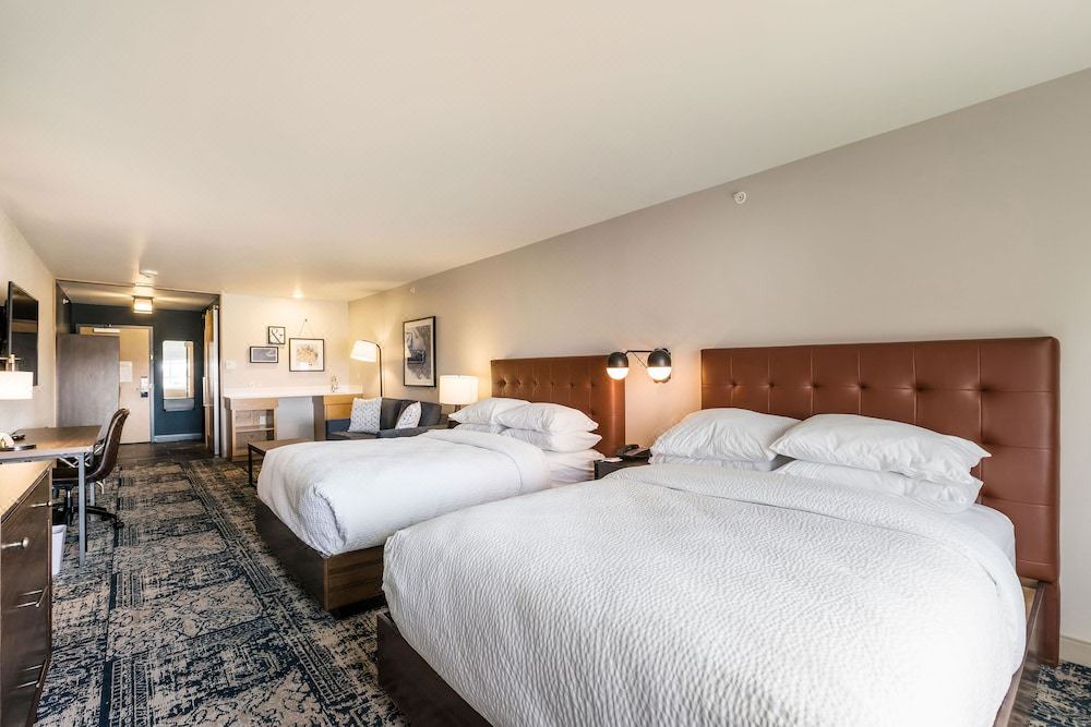 Photo of Bedroom in Simonton Lake