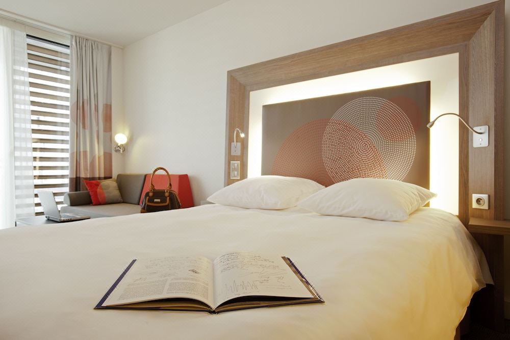 Photo of Bedroom in Porte d'Asnieres