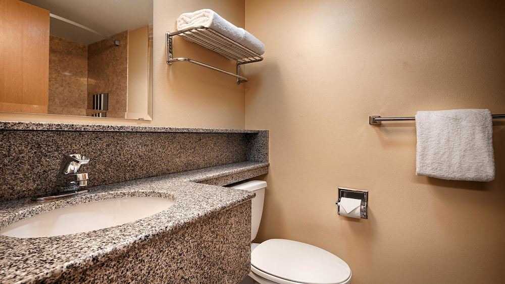Photo of Bathroom in Holly