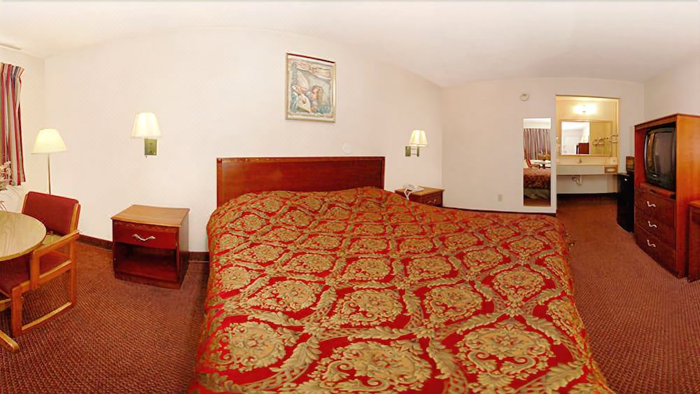 Photo of Bedroom in Kenly