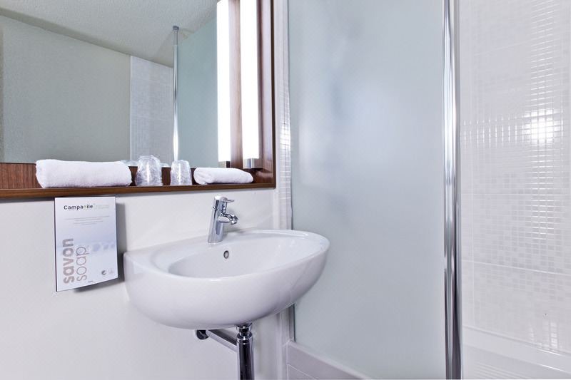 Photo of Bathroom in Morangis