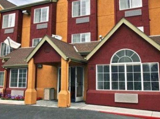 Photo of Buildings in Salinas