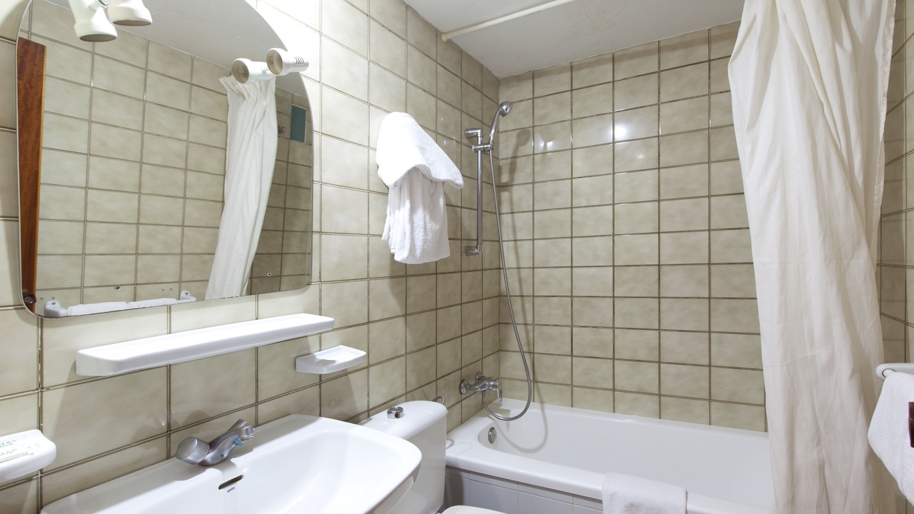 Photo of Bathroom in Puig