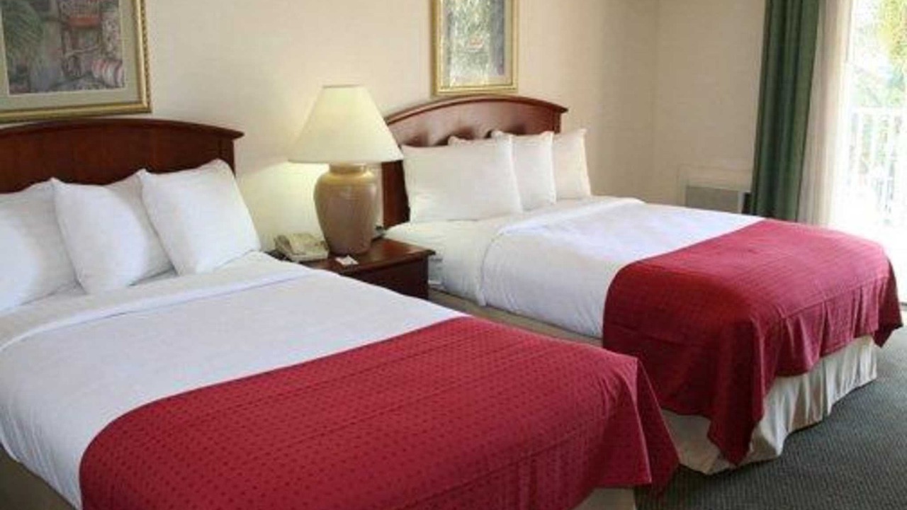 Photo of Bedroom in Tarpon Springs