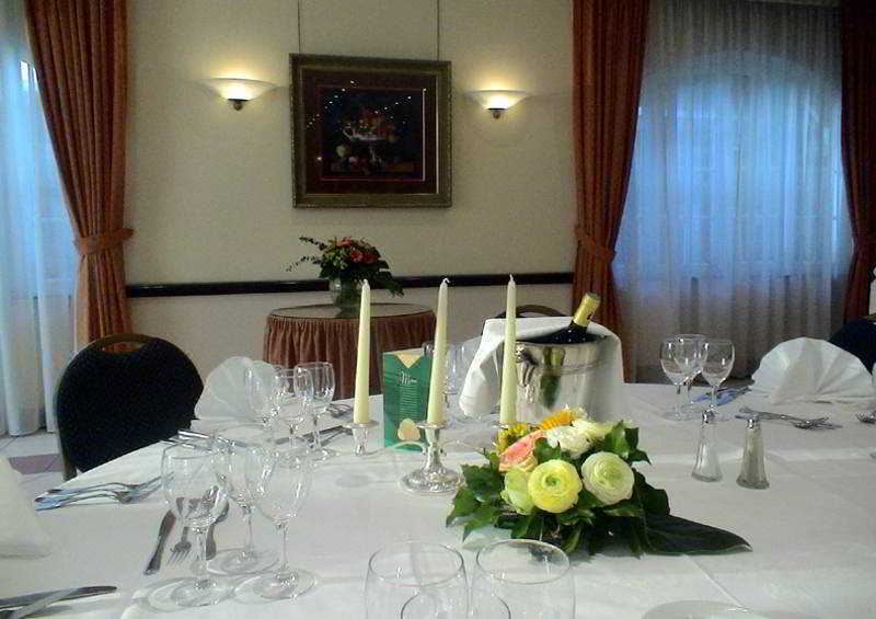 Photo of Livingroom in Saint-Germain-en-Laye