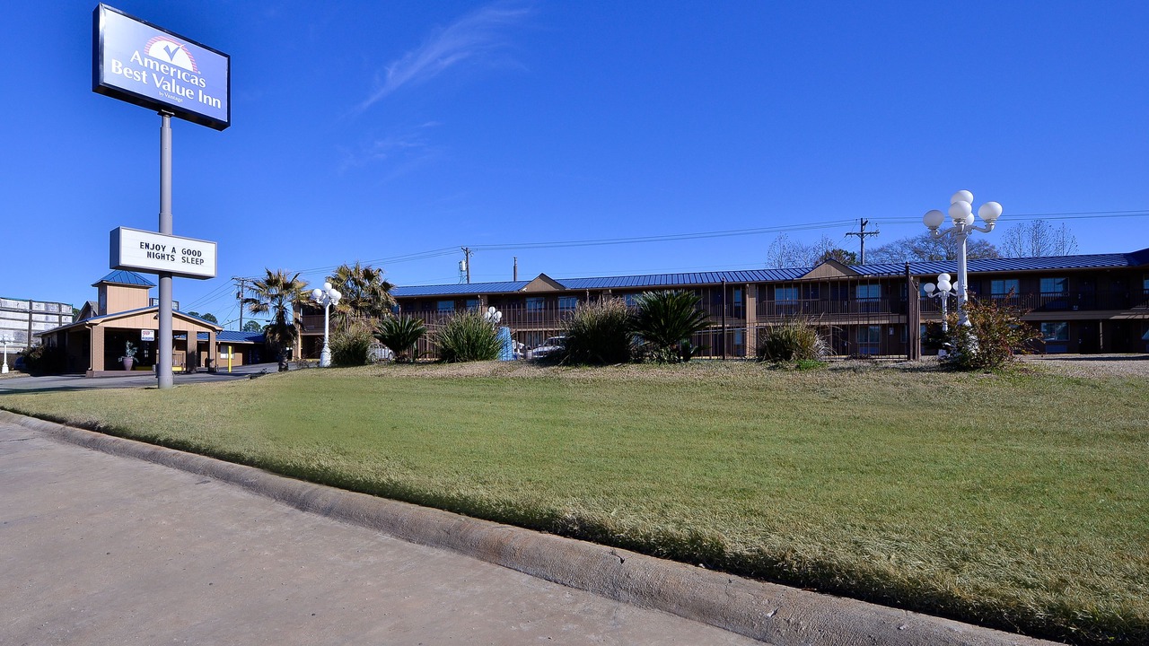 Photo of Buildings in Center