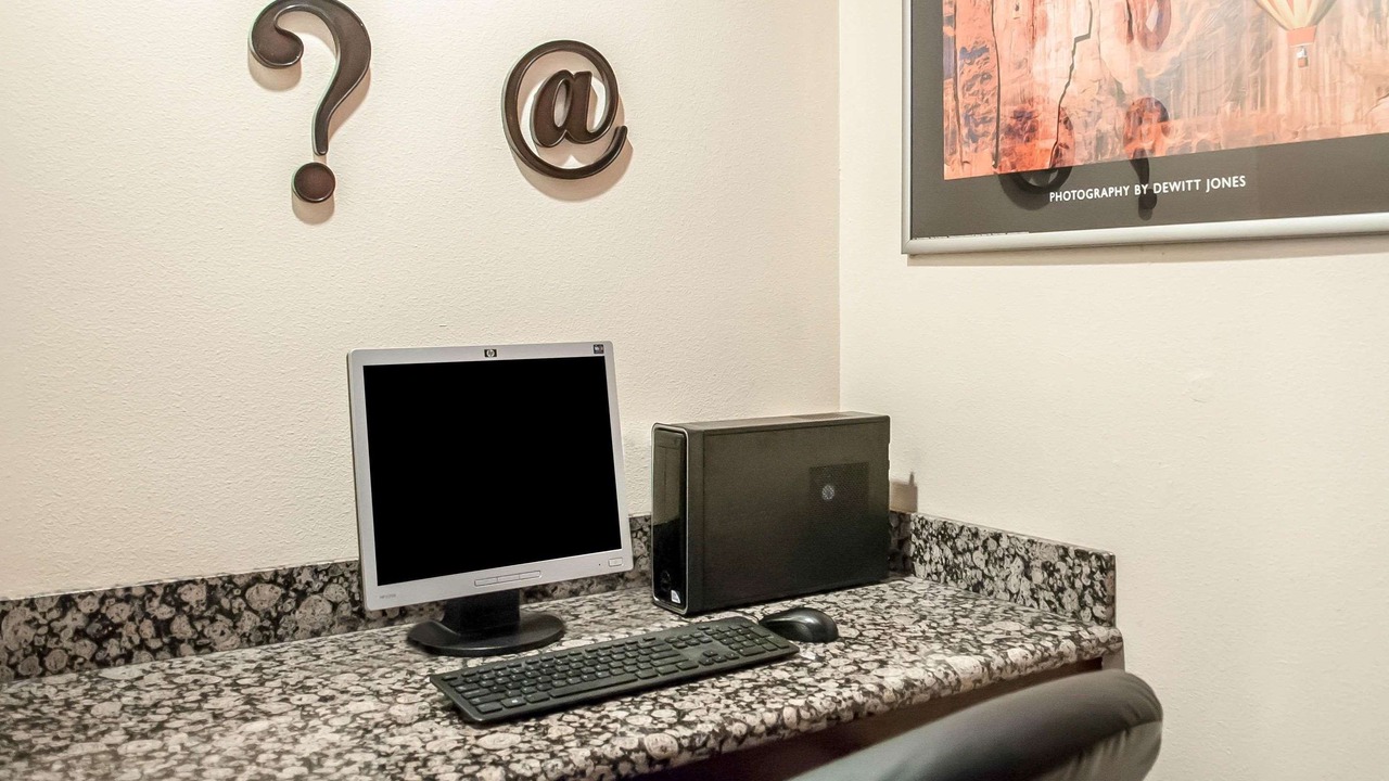 Photo of Livingroom in Rio Rancho