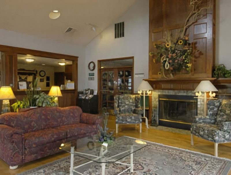 Photo of Livingroom in Iowa City