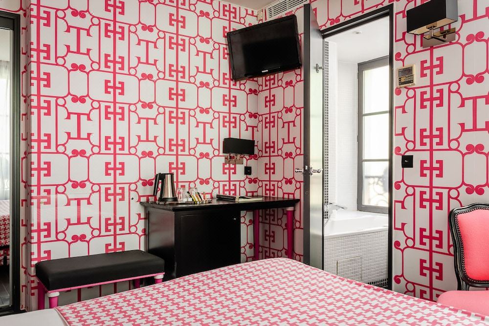 Photo of Bedroom in Quartier de la Plaine-de-Monceaux