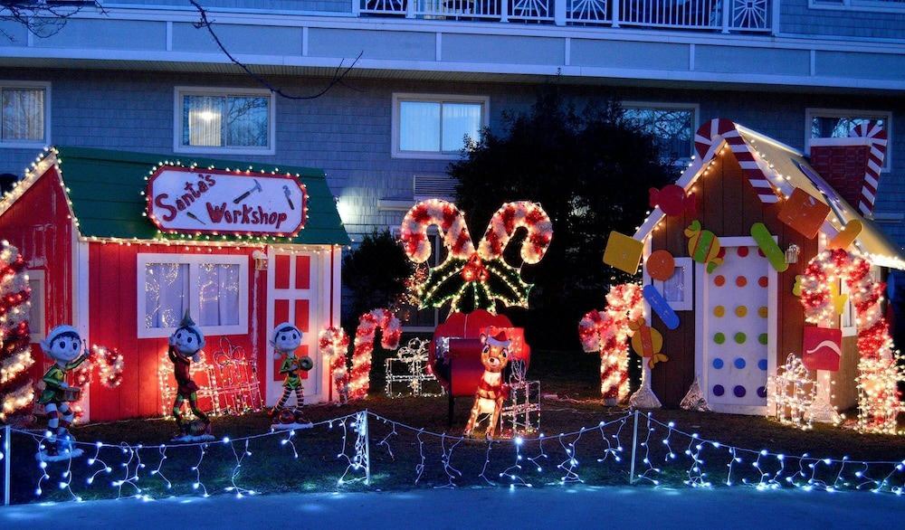 Photo of Others in Hyannis