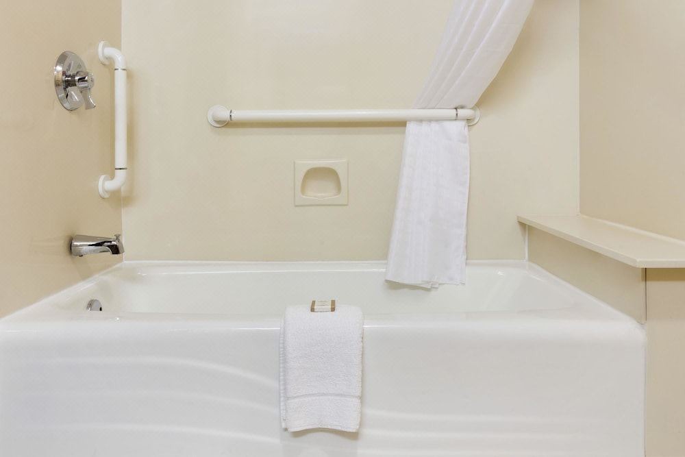 Photo of Bathroom in Central Oklahoma City