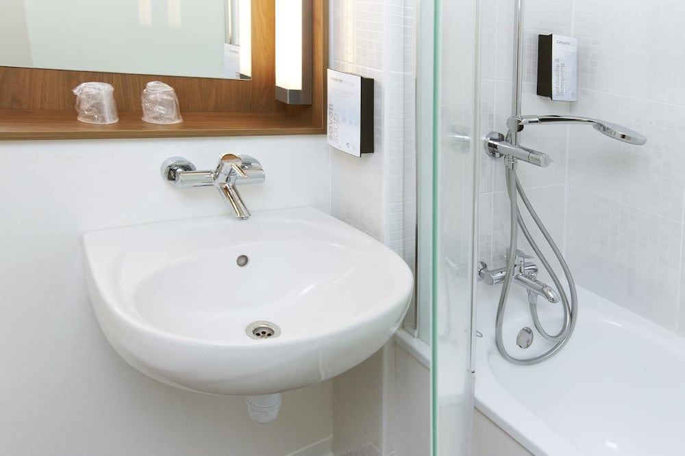 Photo of Bathroom in Bobigny