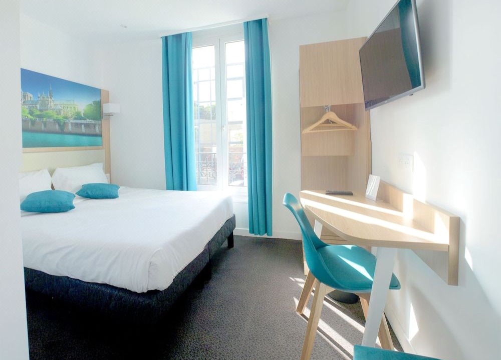 Photo of Bedroom in Prince–Marmottan