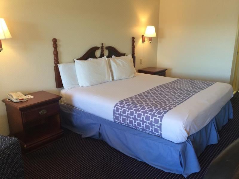 Photo of Bedroom in Central City