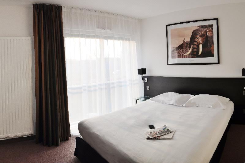 Photo of Bedroom in Carquefou