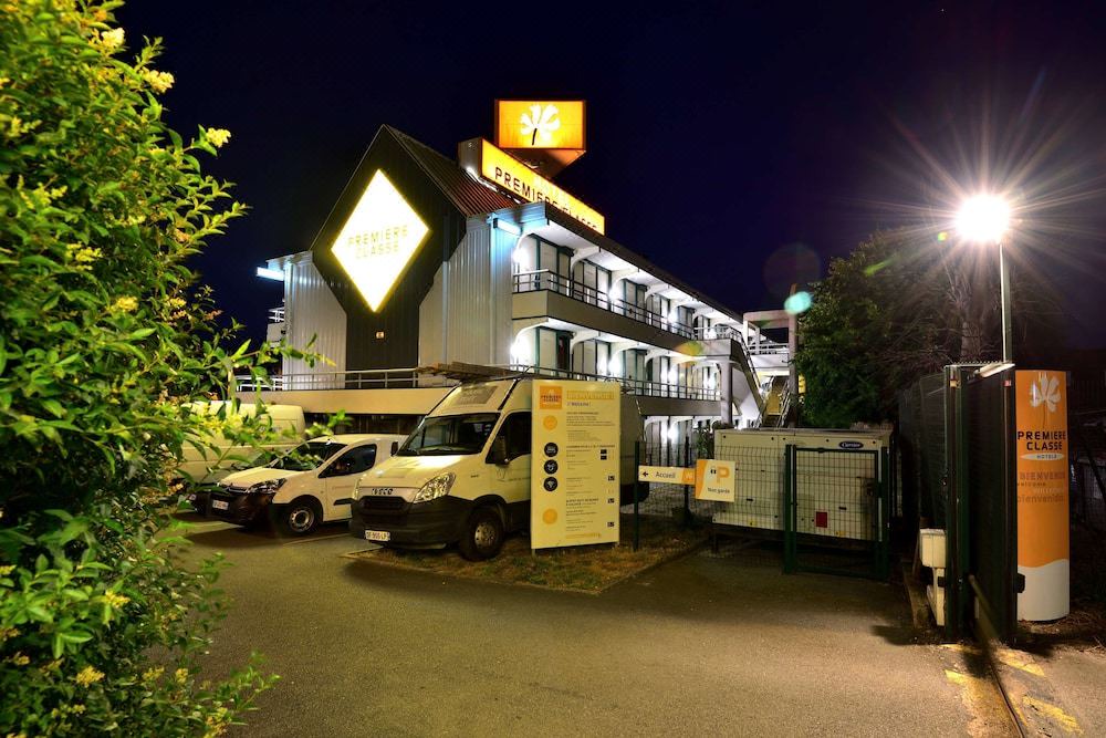 Photo of Buildings in Saint-Etienne-du-Rouvray
