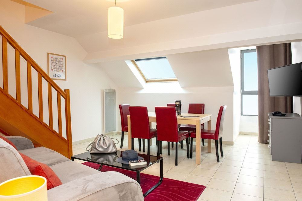 Photo of Livingroom in Ennery