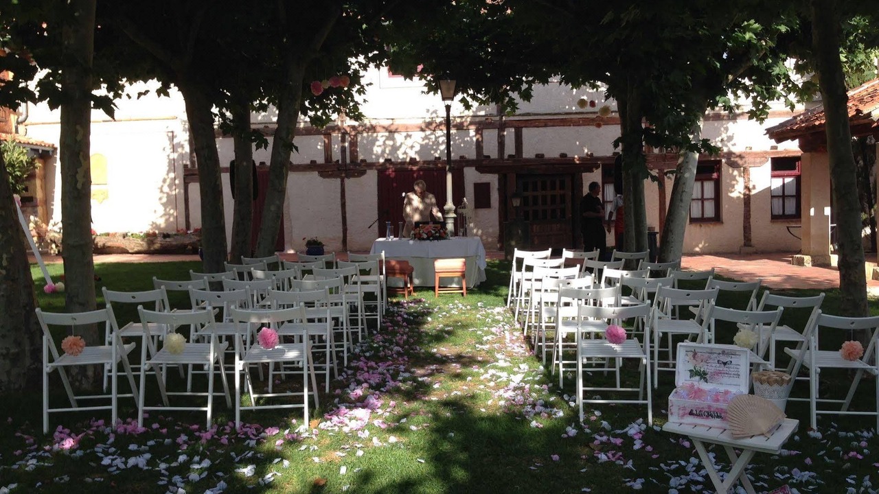 Photo of Buildings in Torrecaballeros