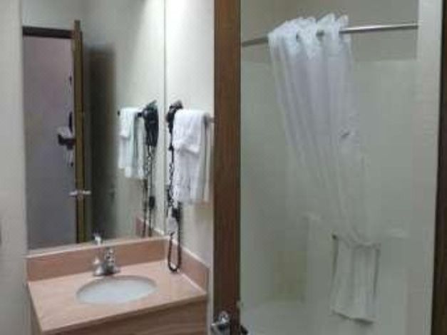 Photo of Bathroom in Jesup