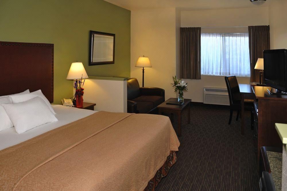 Photo of Bedroom in Hermiston