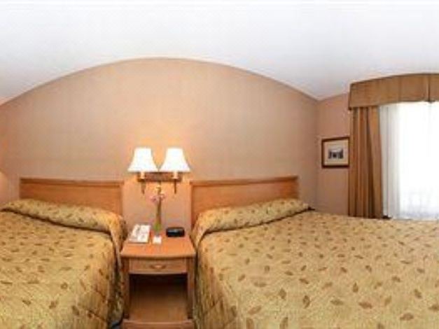 Photo of Bedroom in Banff Trail