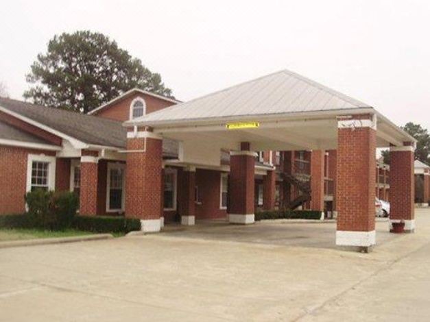 Photo of Buildings in DeRidder