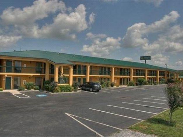 Photo of Buildings in Dandridge