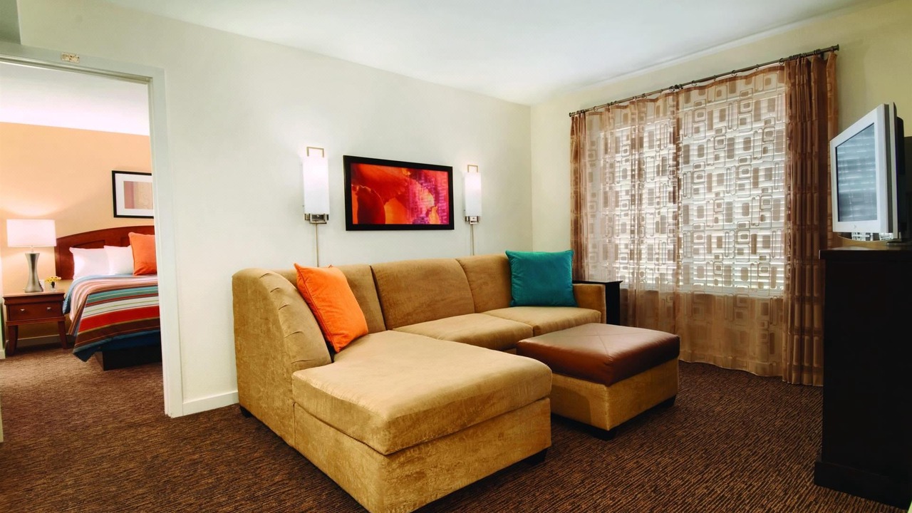 Photo of Livingroom in Parsippany