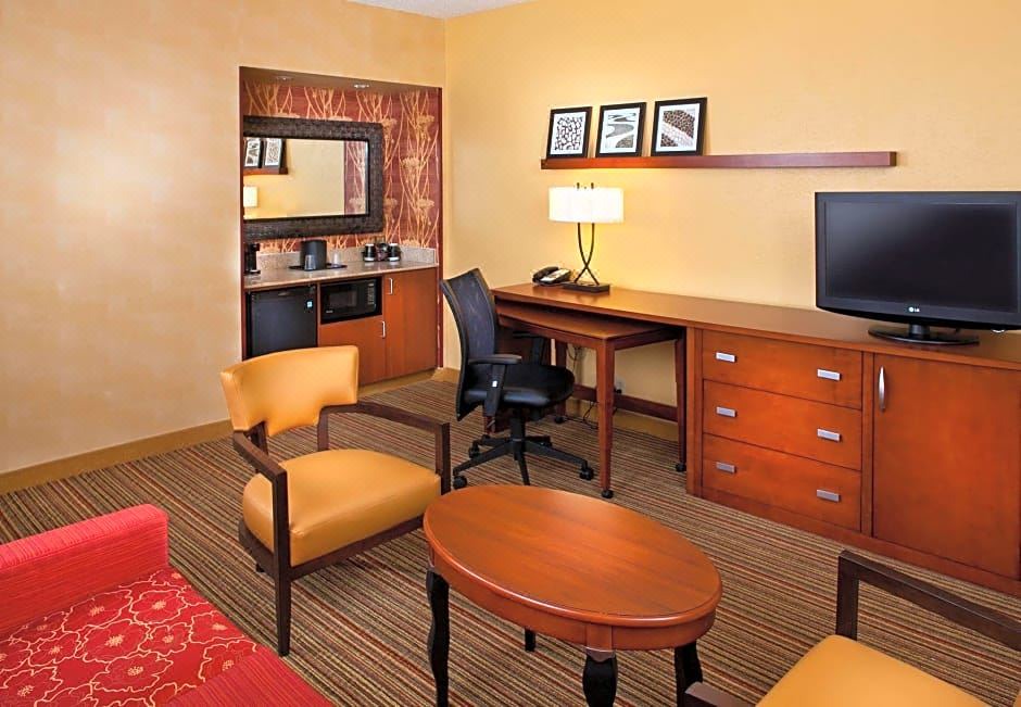 Photo of Livingroom in Highlands - Perkins