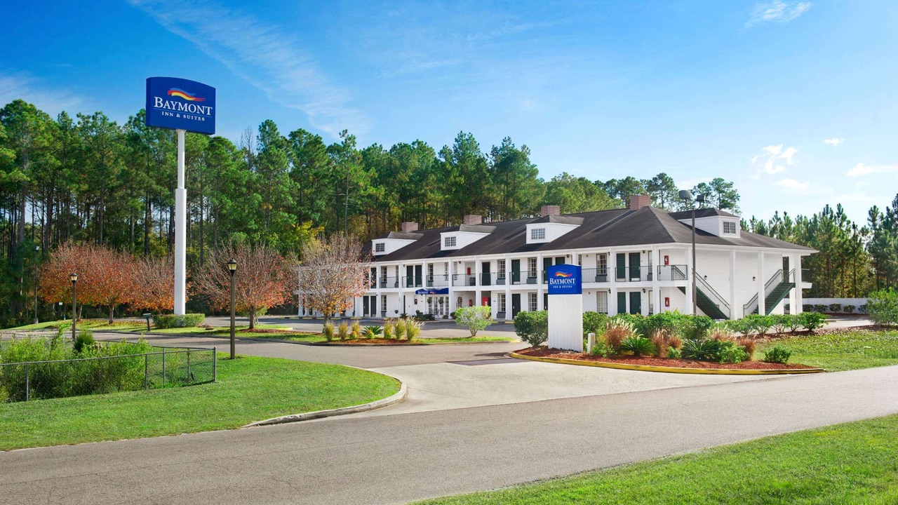 Photo of Buildings in Kingsland