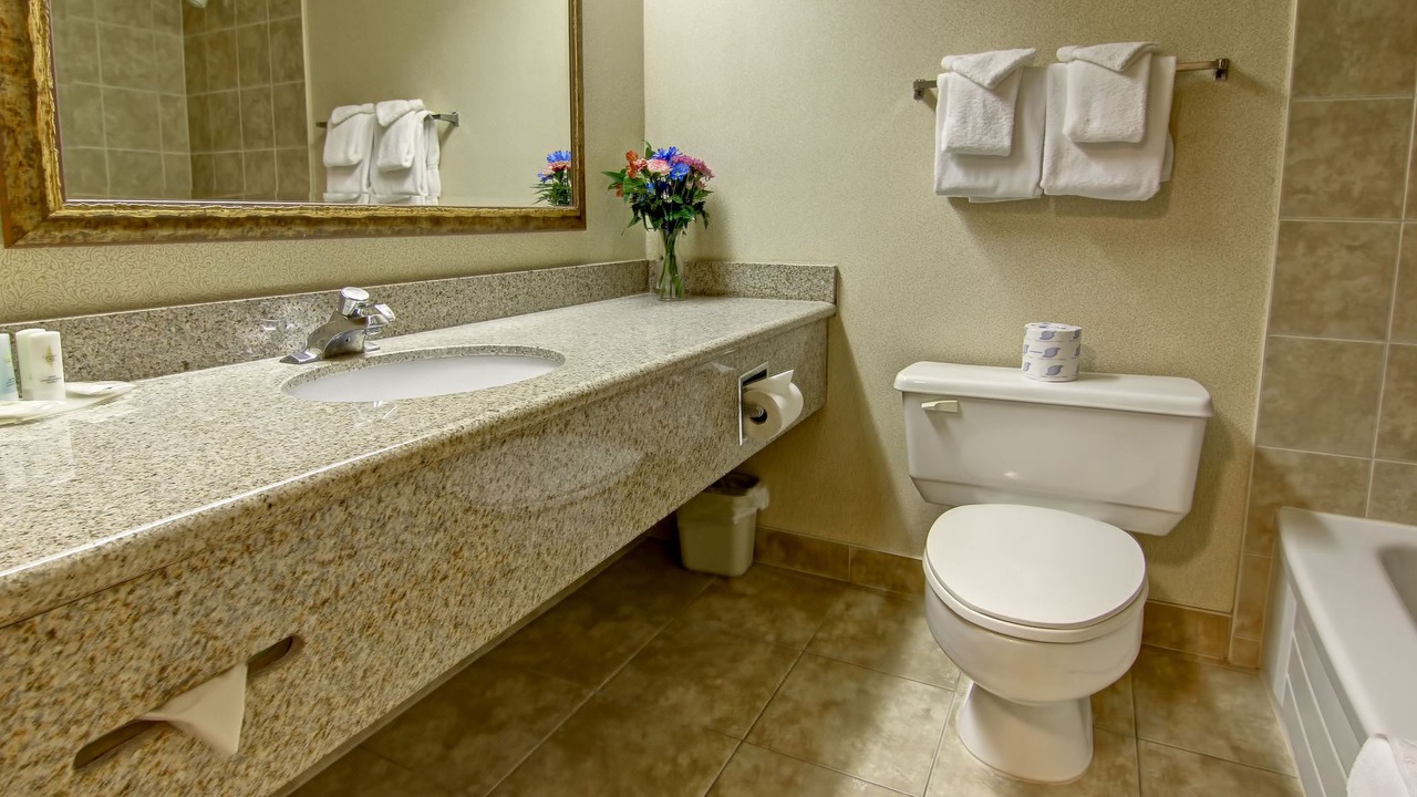 Photo of Bathroom in Ingersoll