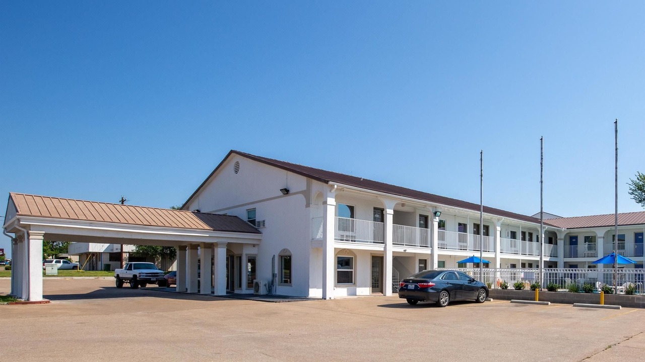 Photo of Buildings in Bryan
