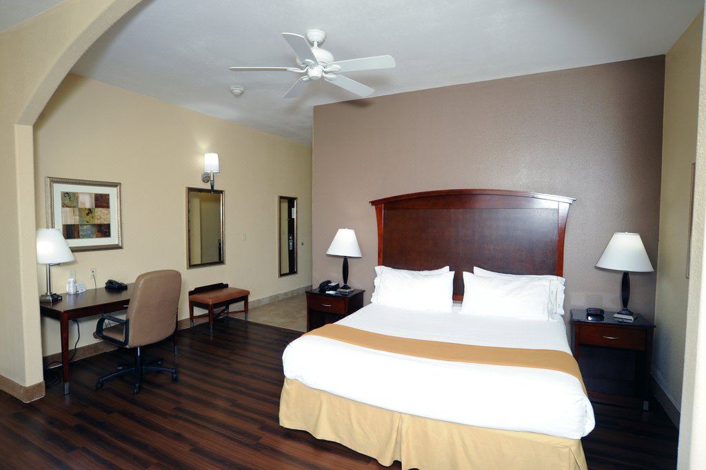 Photo of Bedroom in Seguin