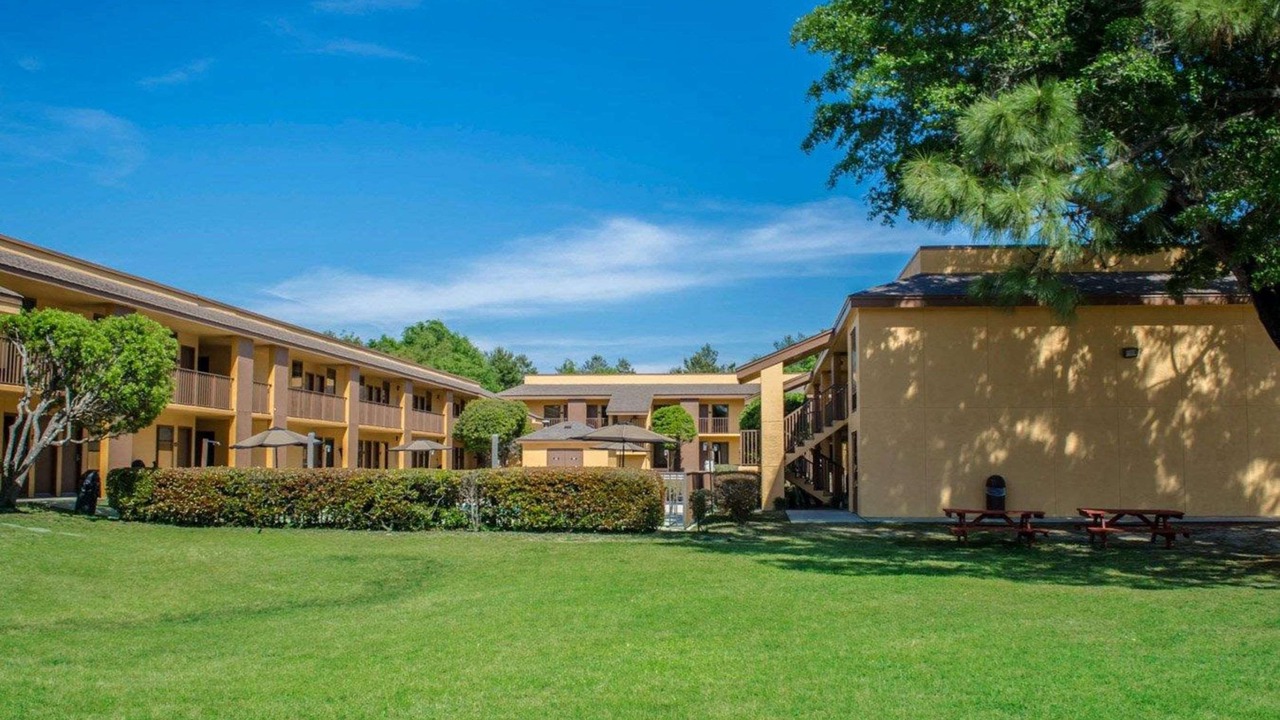 Photo of Buildings in Niceville