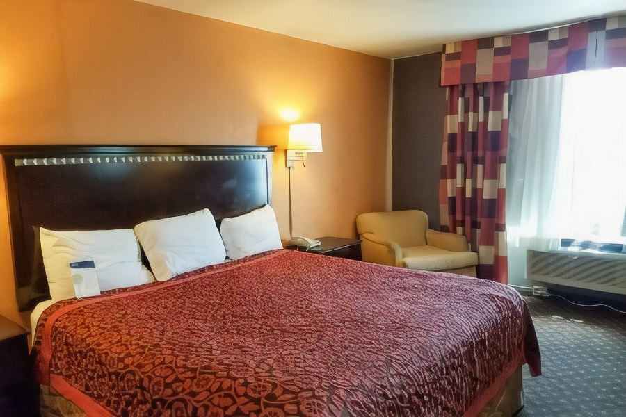 Photo of Bedroom in Dodge City