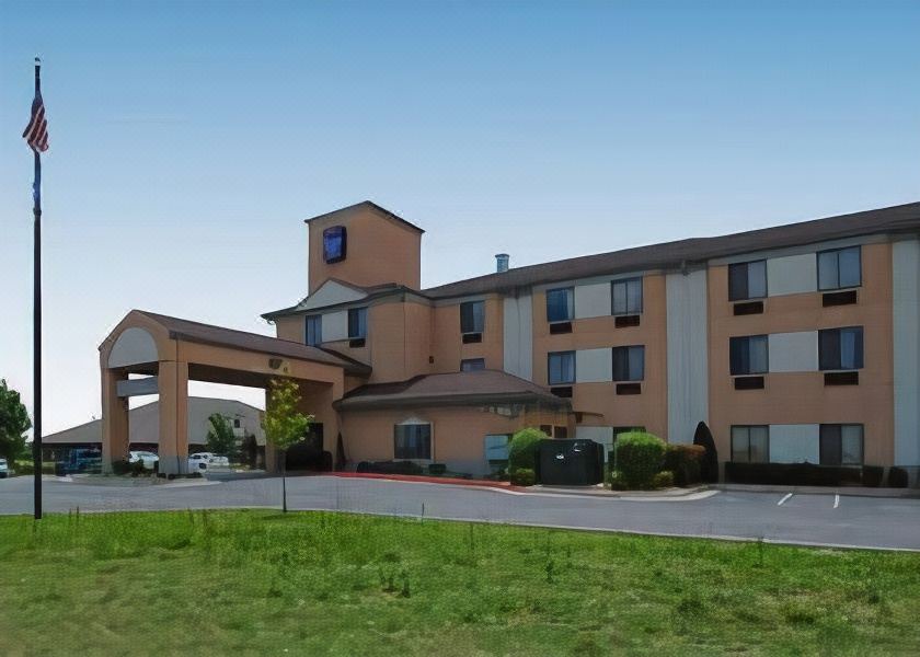 Photo of Buildings in South Tulsa