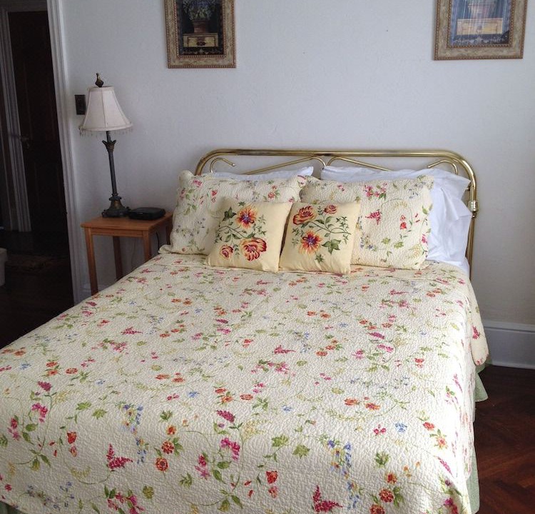 Photo of Bedroom in Red Lion