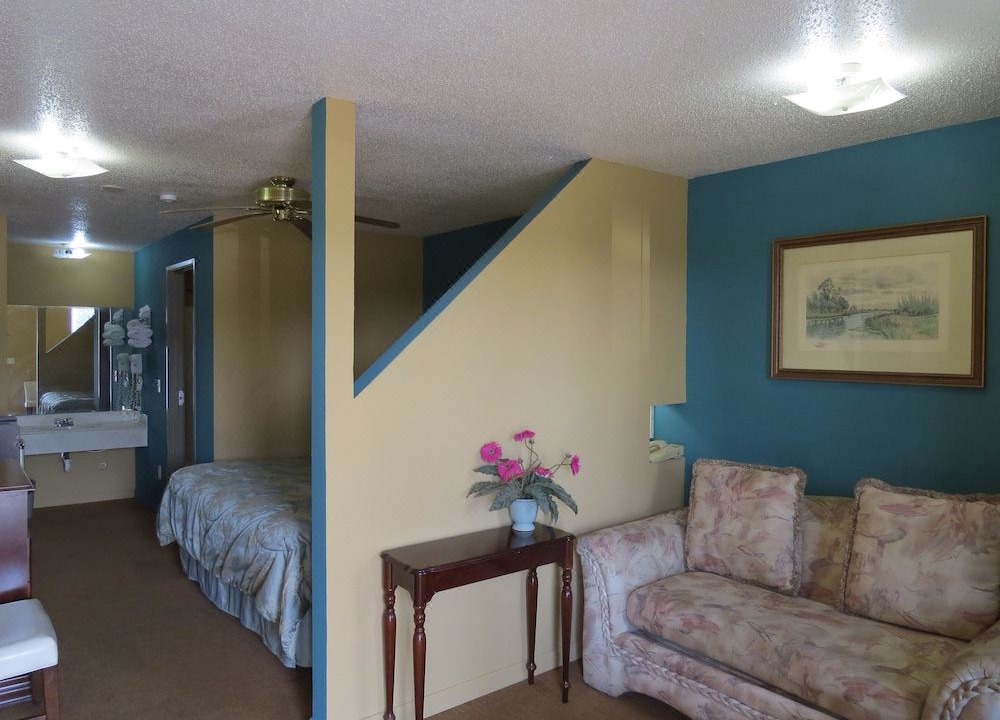 Photo of Livingroom in Caseyville