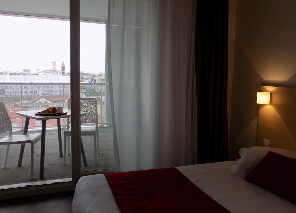Photo of Bedroom in Saint-Ouen