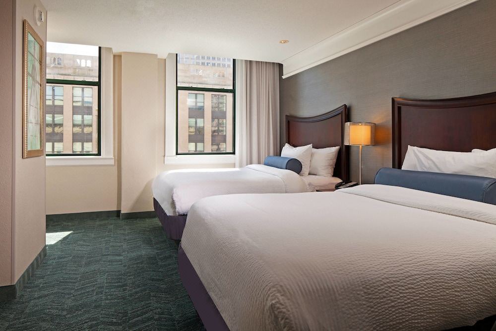Photo of Bedroom in Downtown Baltimore