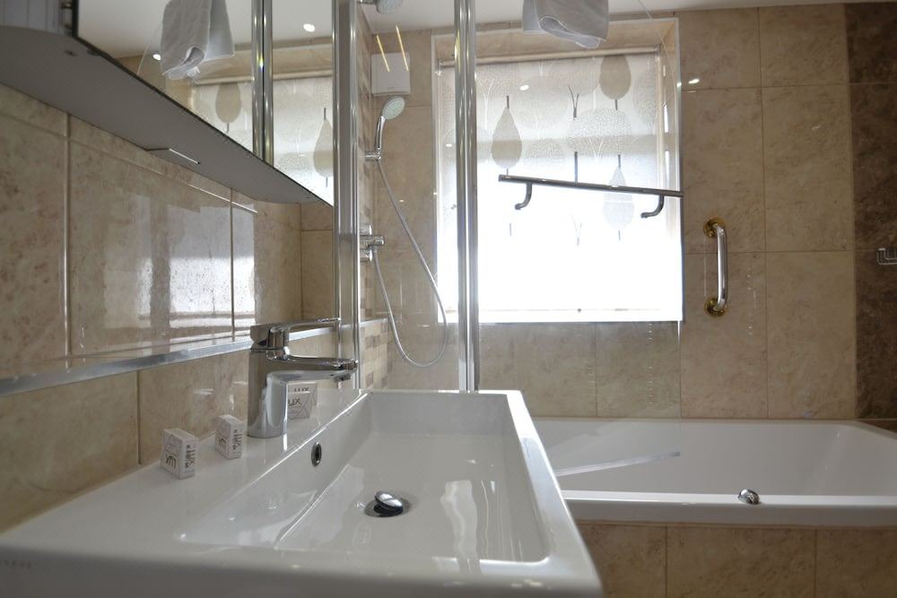 Photo of Bathroom in Lancaster Gate