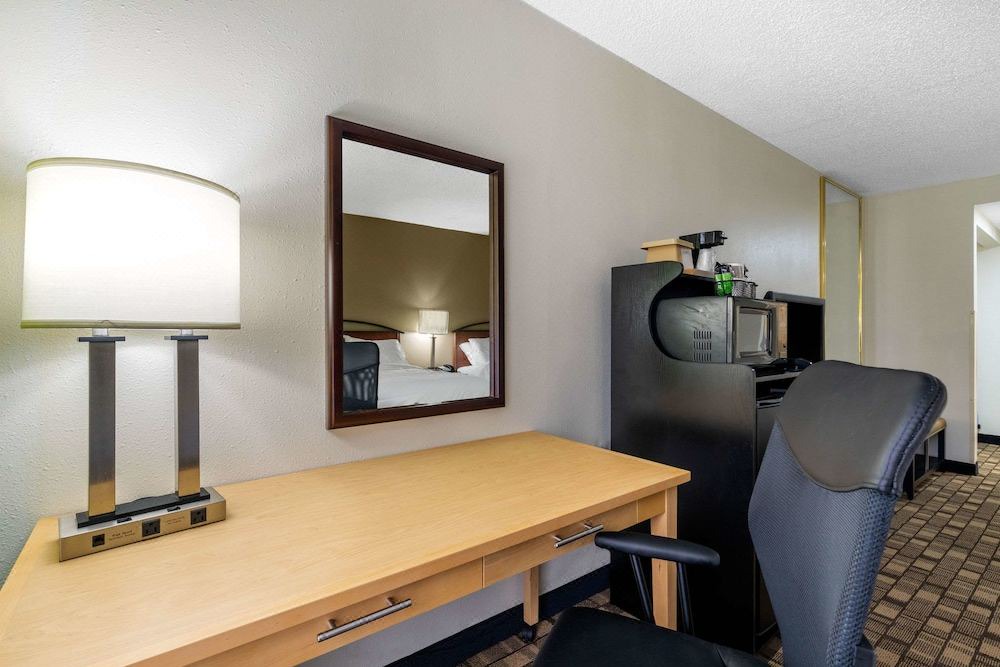 Photo of Livingroom in Tyler