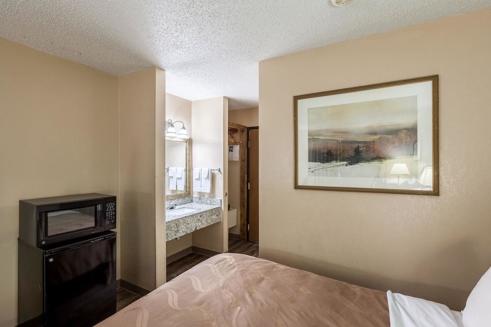Photo of Bedroom in Allen