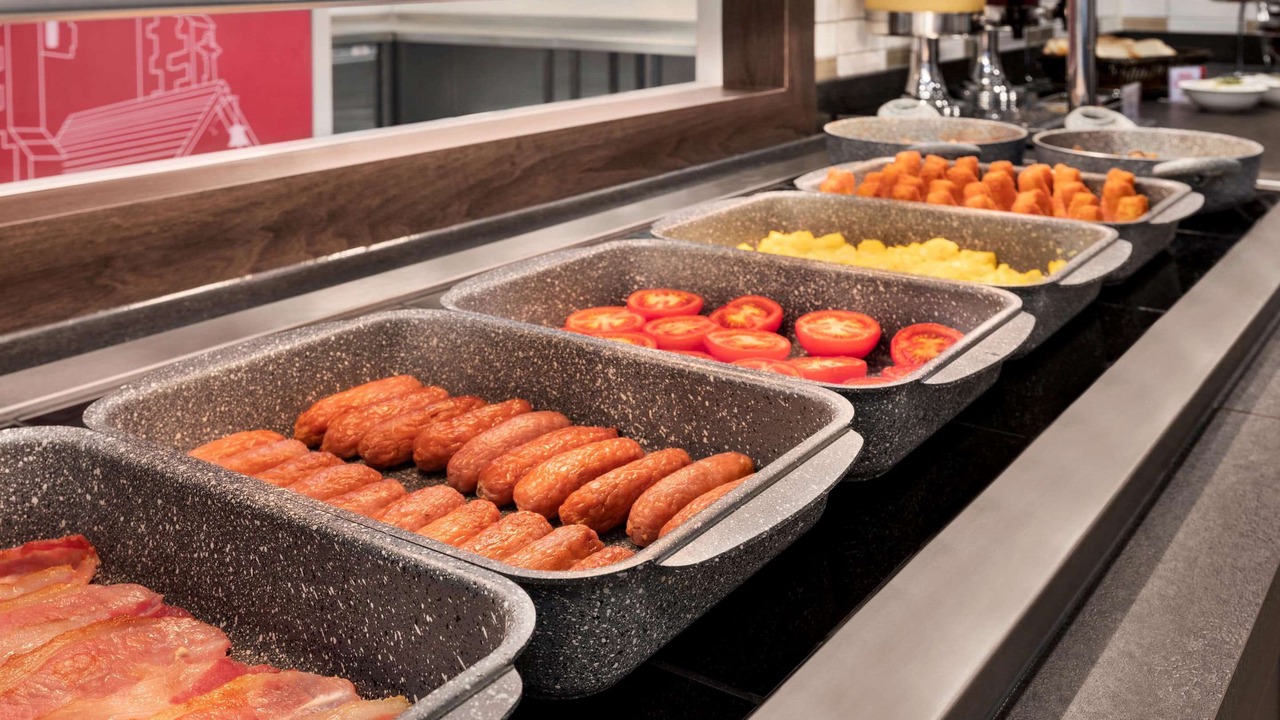 Photo of Livingroom in Cobham