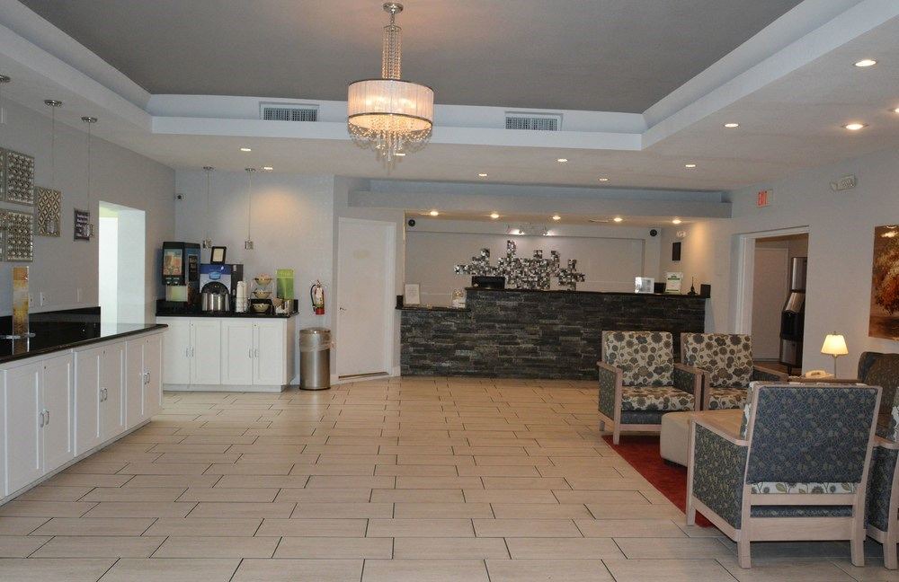 Photo of Livingroom in North Richland Hills