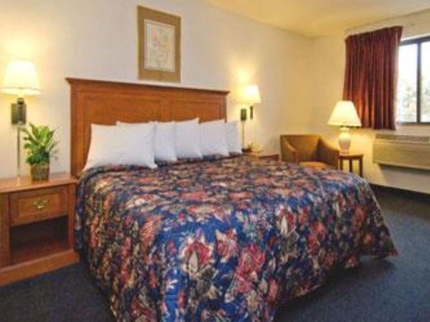 Photo of Bedroom in Greenfield